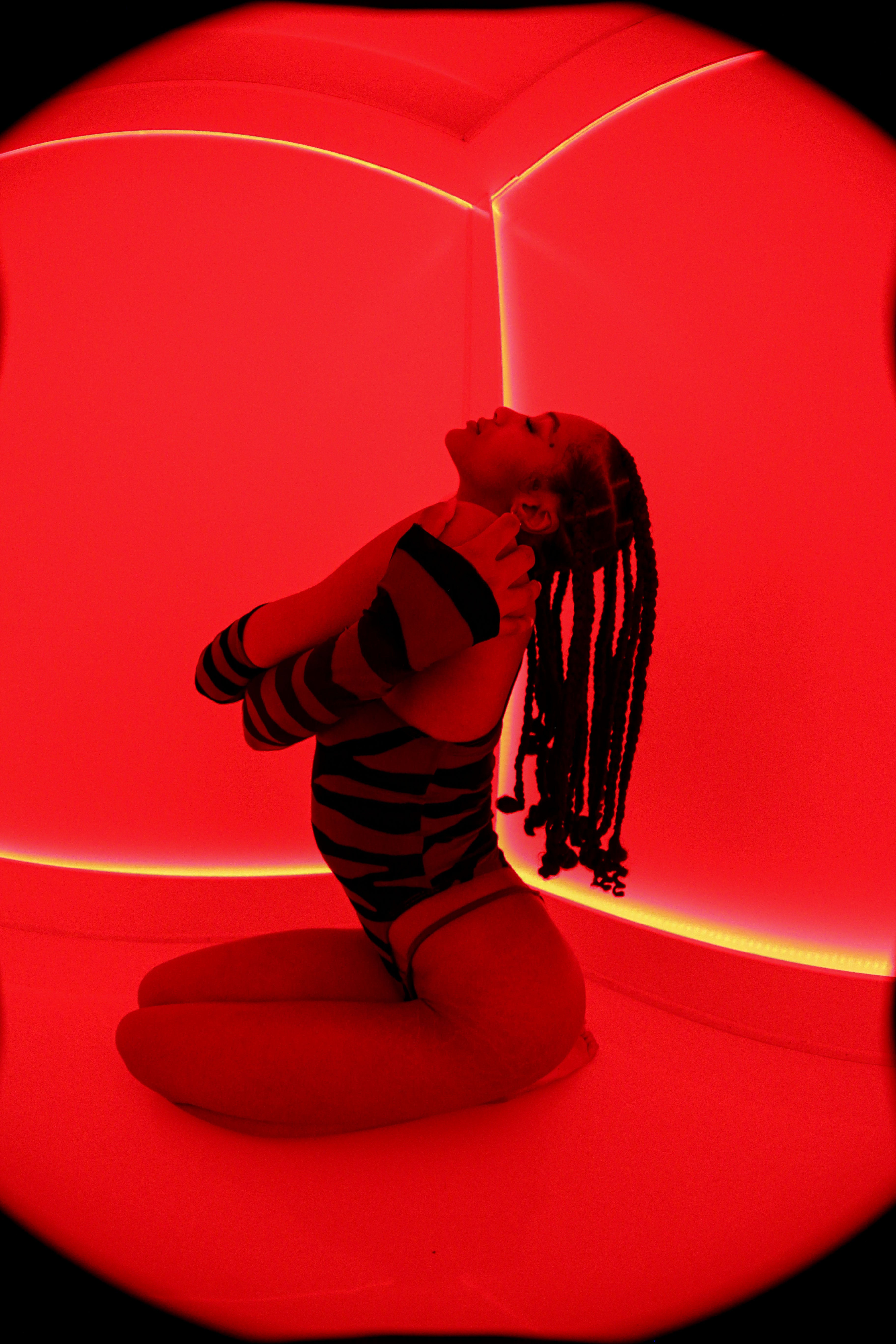 IVY BODYSUIT W/ SLEEVES